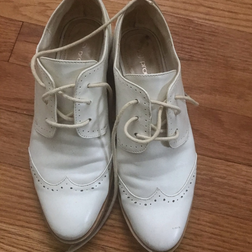 Oxford shoes